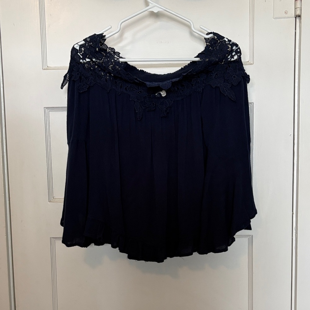 Umgee Women's Navy Lace Off-Shoulder Top Size S